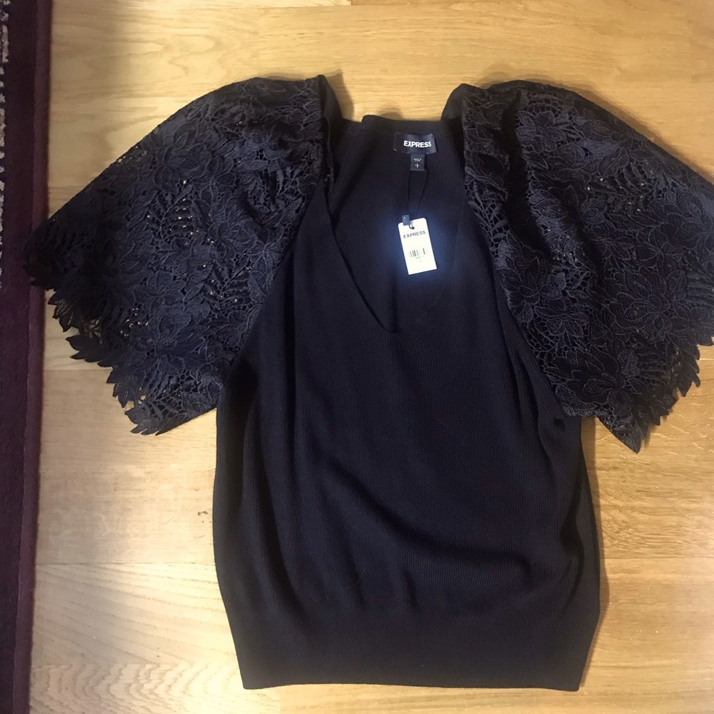 NWT express sweater size large